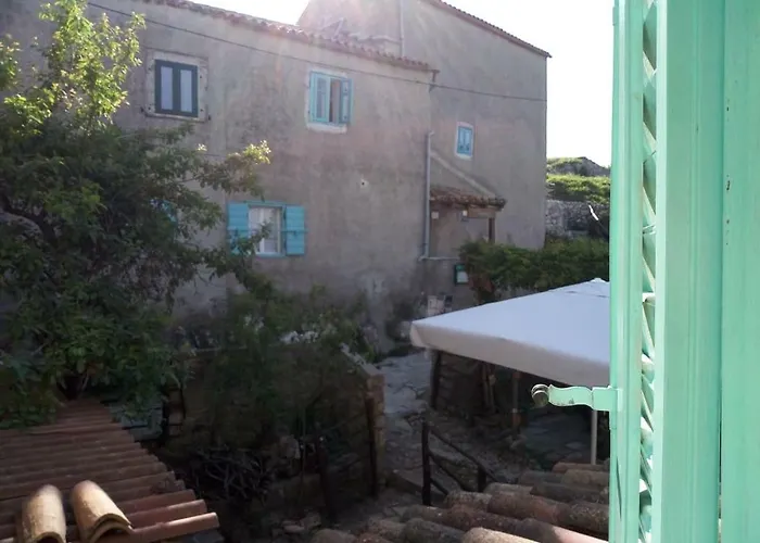 Dinko Apartment Lubenice